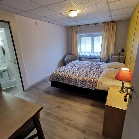 Hotell Chez Phil