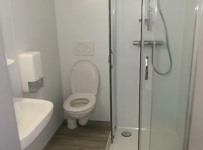 Chez Phil Robertville